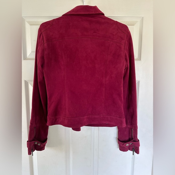 Small red jacket - Picture 3 of 5